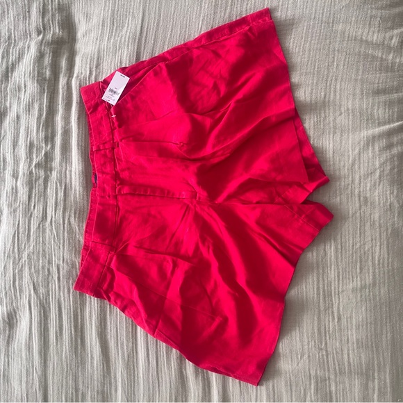 365 High Rise Linen-Blend Shorts - Picture 3 of 4